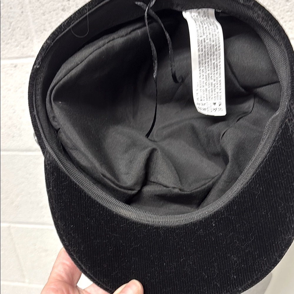 Black Women’s corduroy hat - Picture 2 of 3